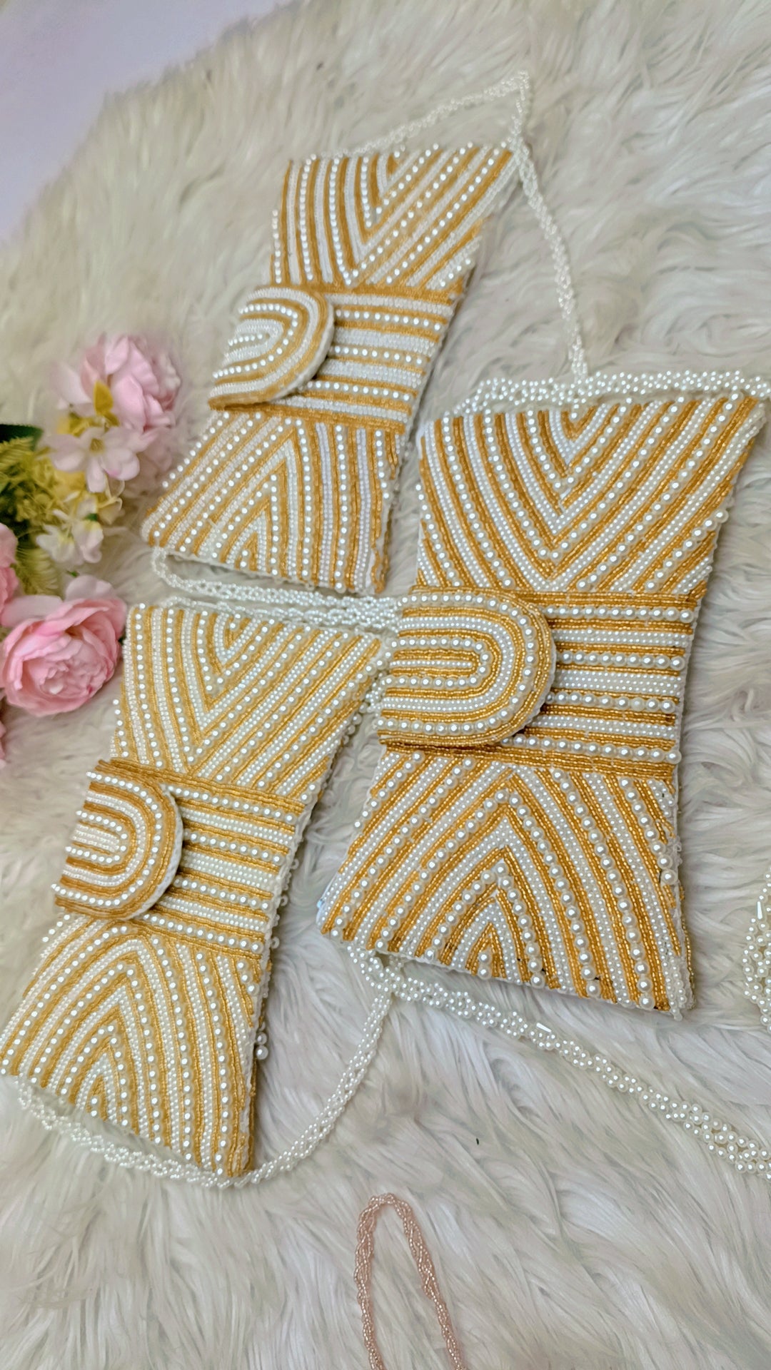 Butterfly clutch
