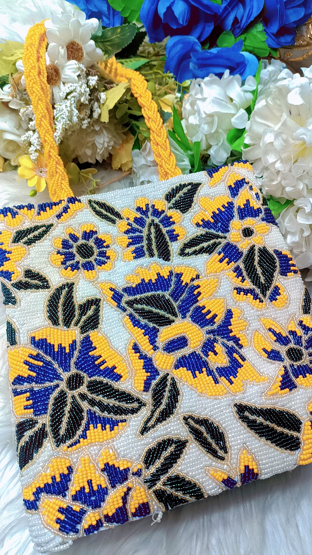 Trendy Pearl purse