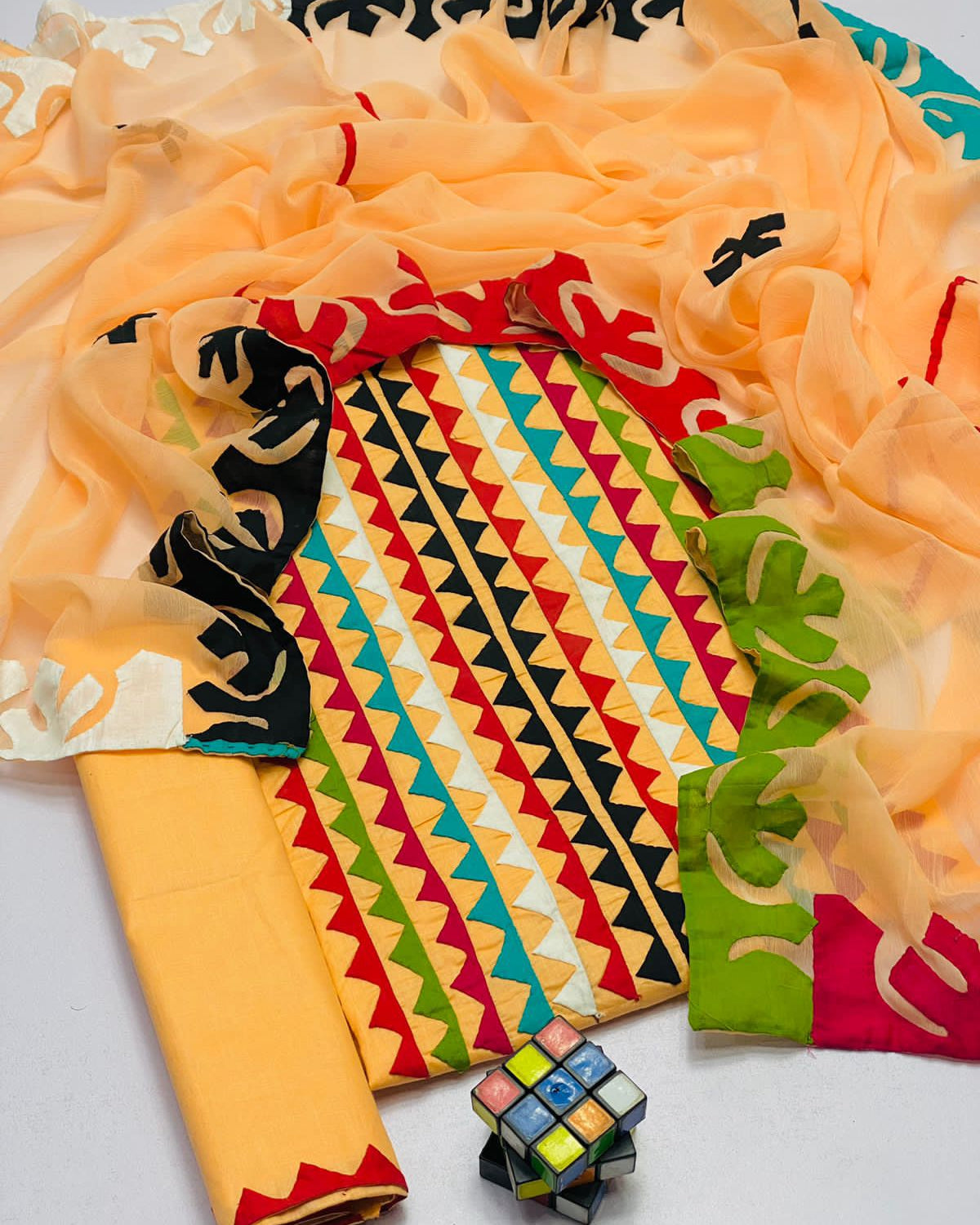 Lawn handmade Applic -3pc