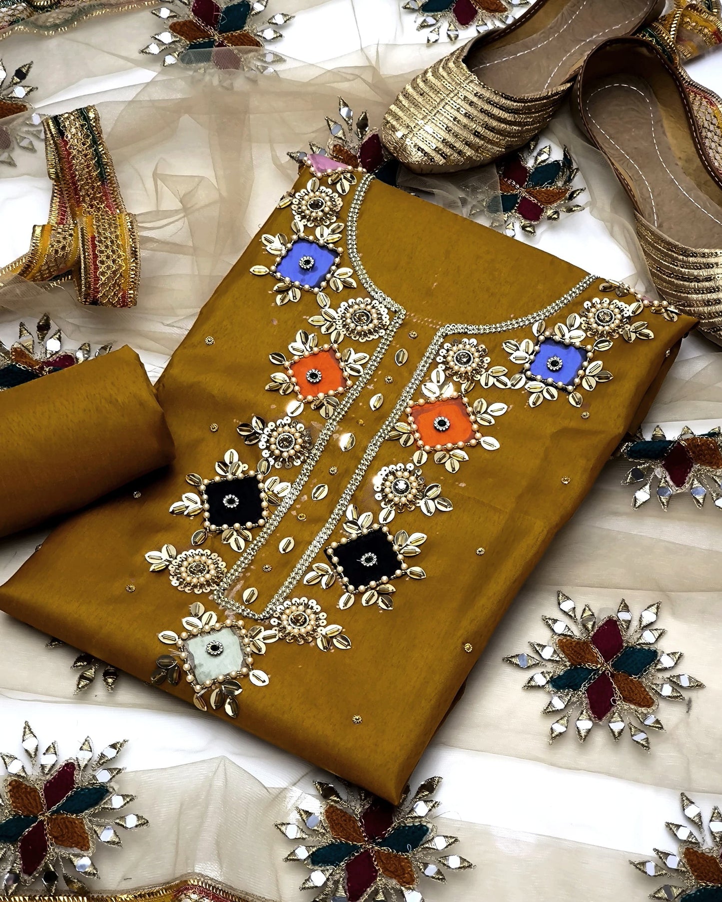 Royal Kundan Grace - 3pc