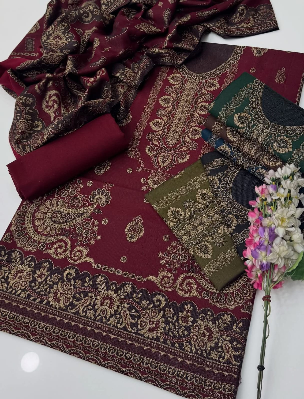 Premium Wool Jacquard – Full Heavy Shawl
3-Piece