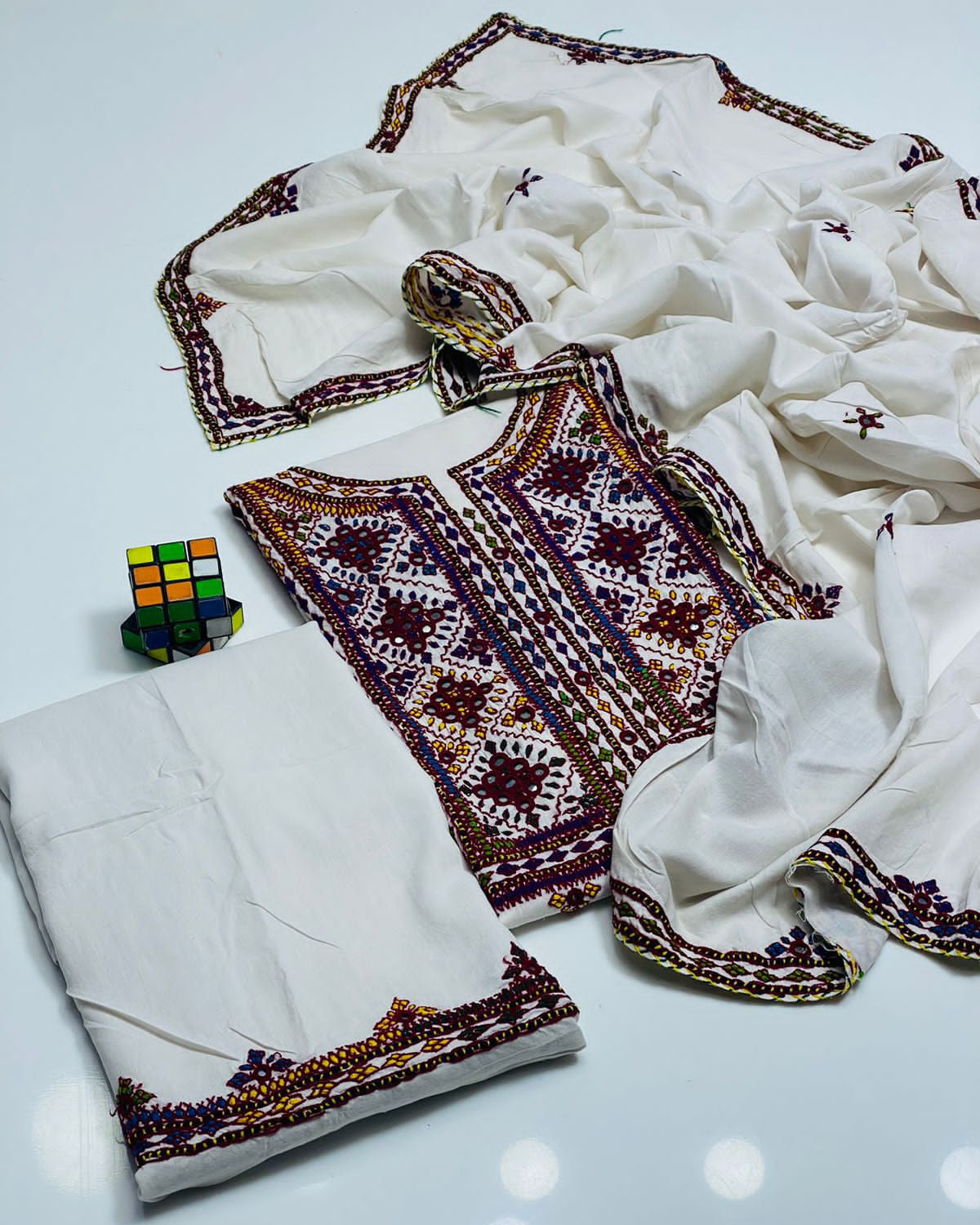 Balochi Emb Lawn -3pc