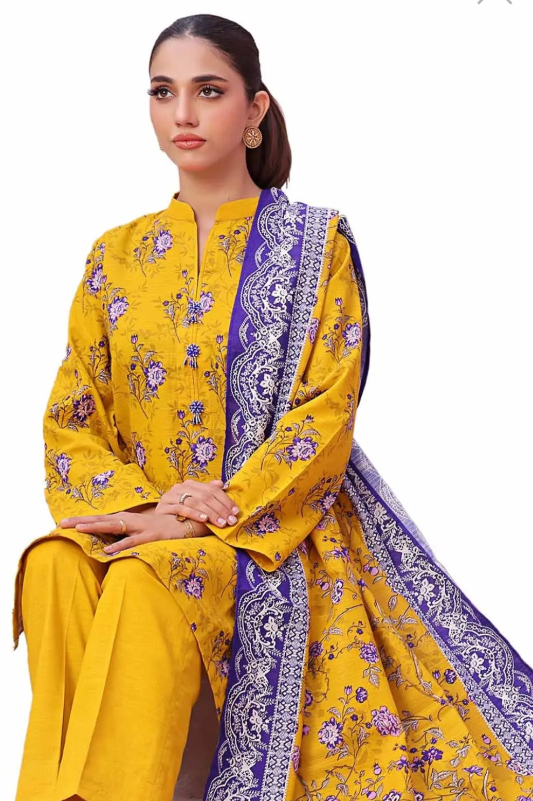 3 Piece Unstitched Printed Khaddar Suit SD-42136