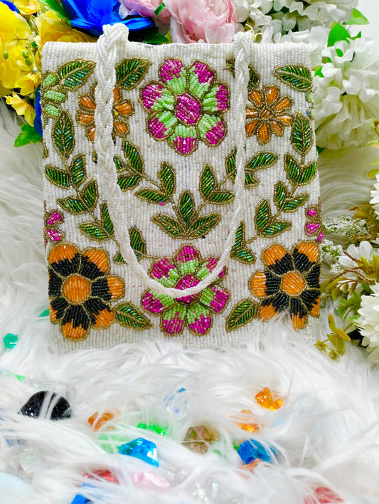 Gulshan purse