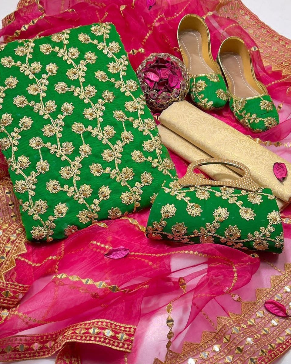 Flag green with shocking Pink