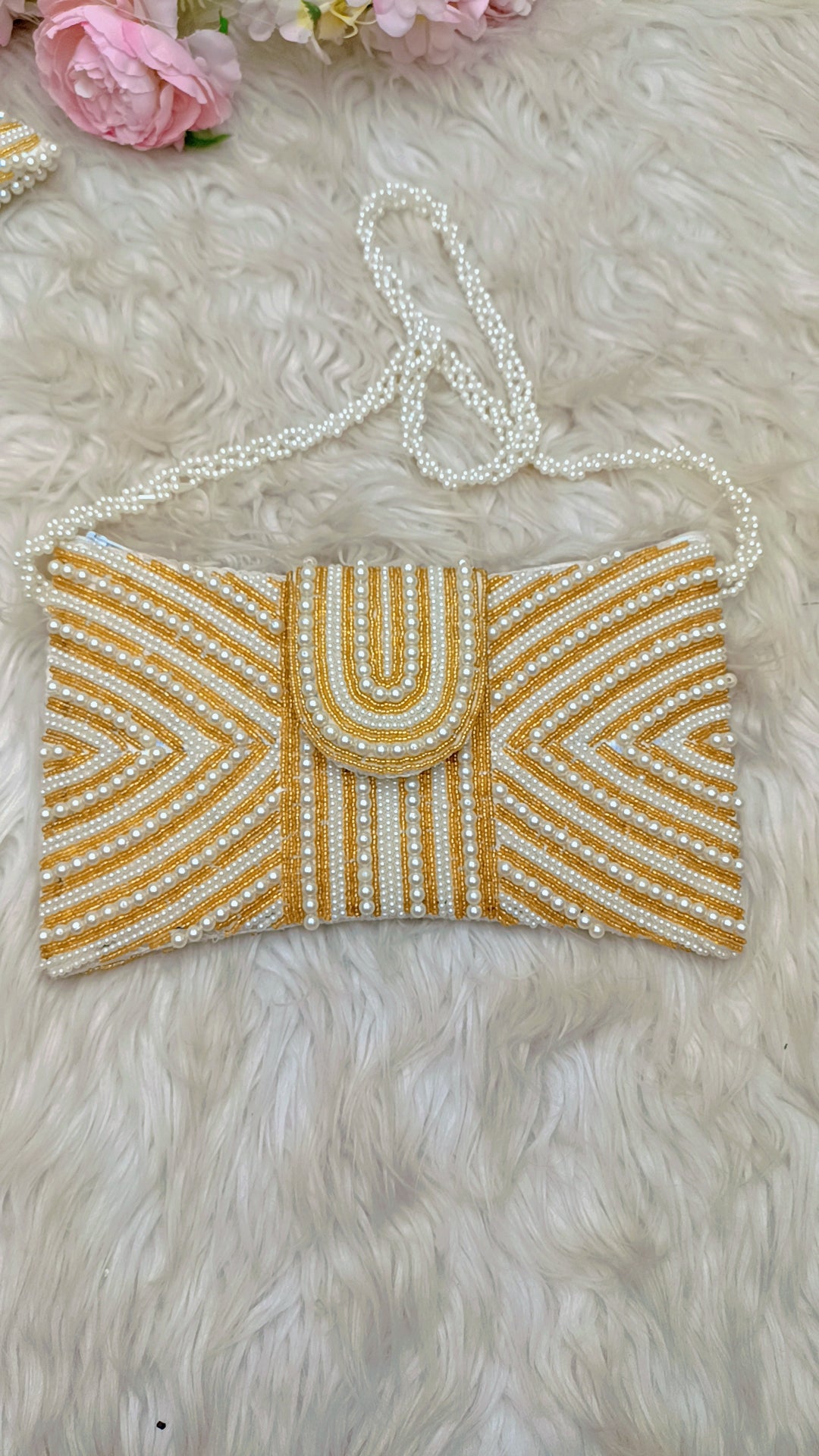 Butterfly clutch