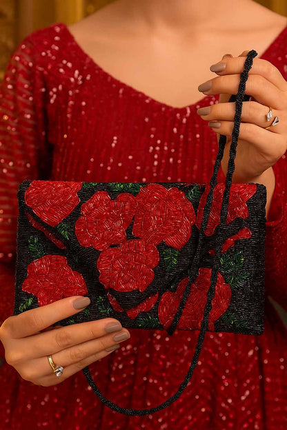 Roses in the Dark Purse
