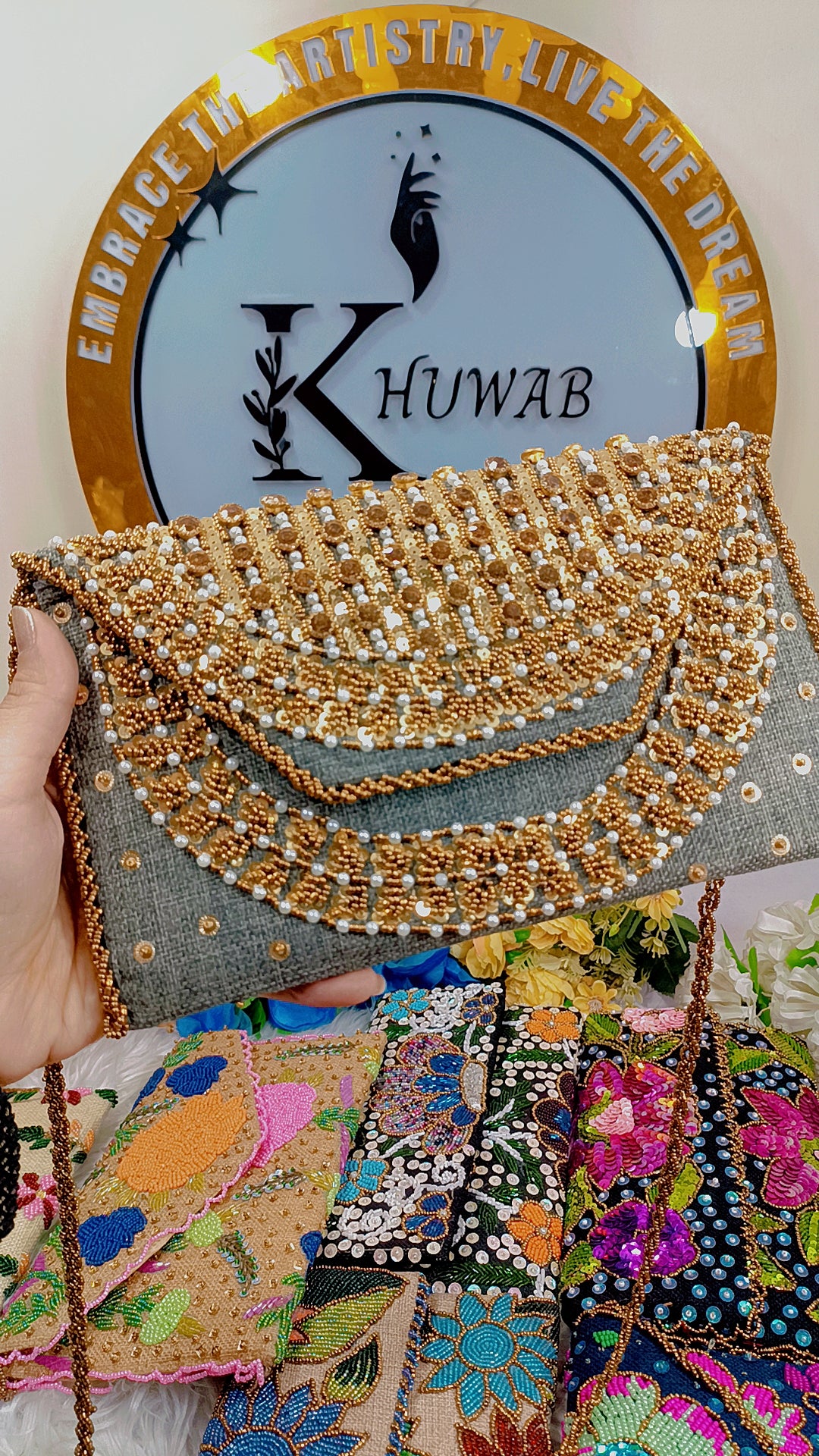 Elegant Beaded Evening Clutch
