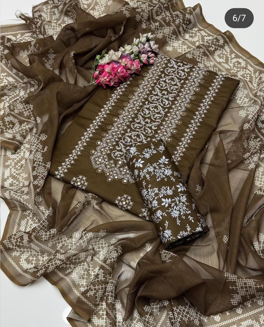 Fancy Style 3-Piece Lawn Suit – Embroidered Shirt with Printed Chiffon Dupatta