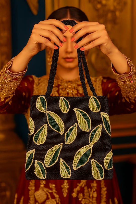 Handmade Beaded Purse – Green Leaves Pattern