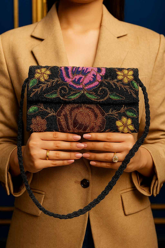 Riwaayat – Handcrafted Beaded Clutch