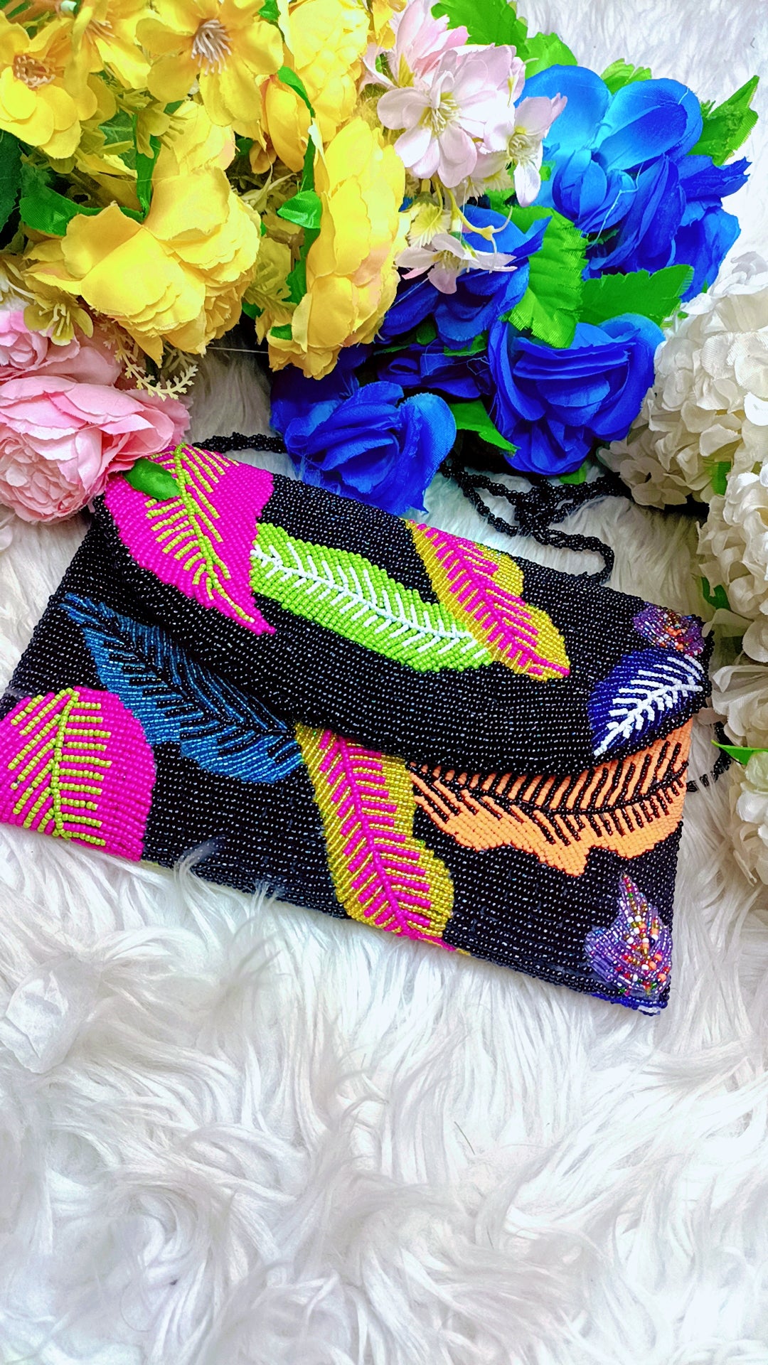 Leaf craft - beaded clutch