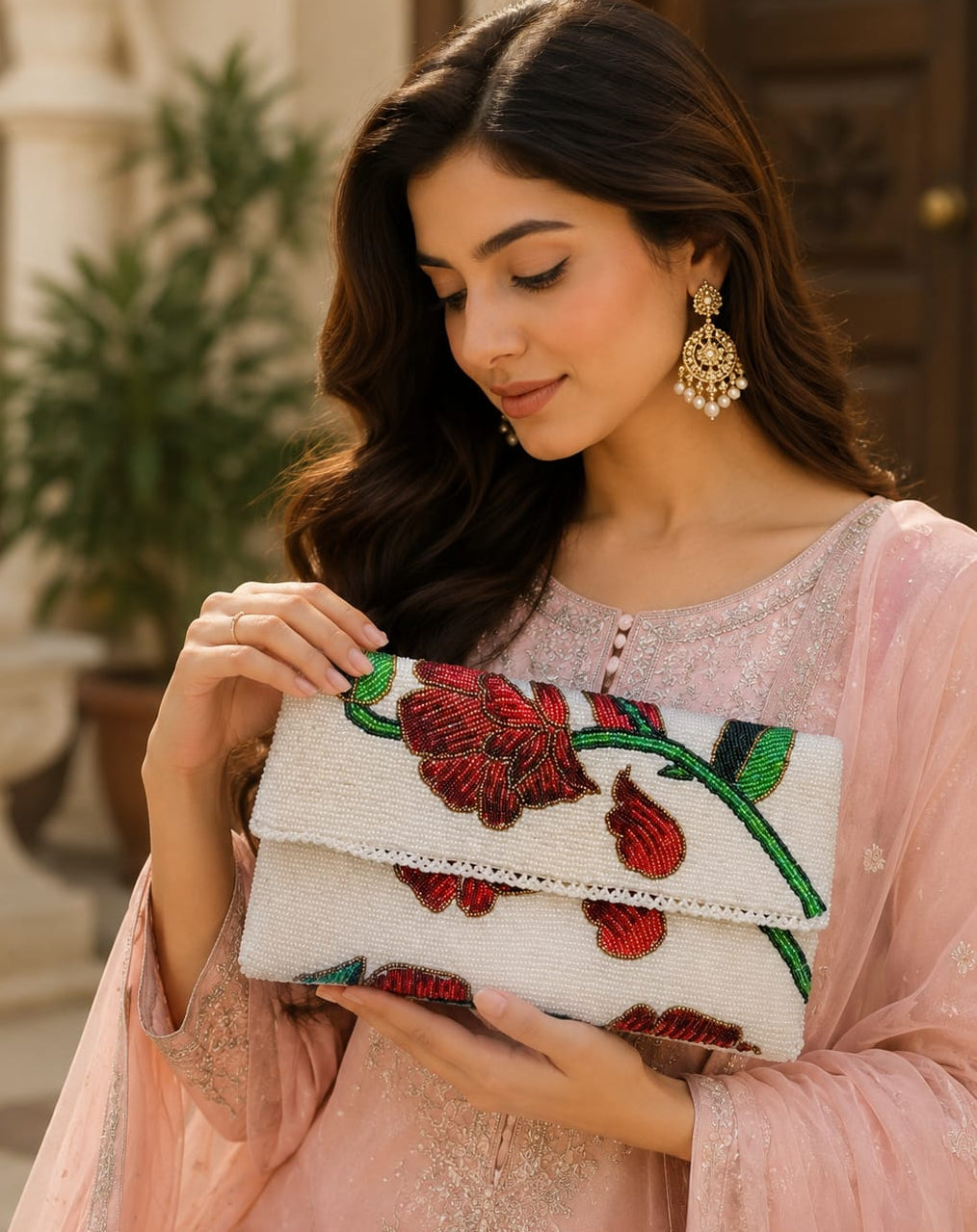 Rose beaded purse