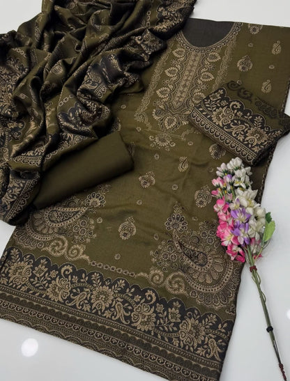 Premium Wool Jacquard – Full Heavy Shawl
3-Piece