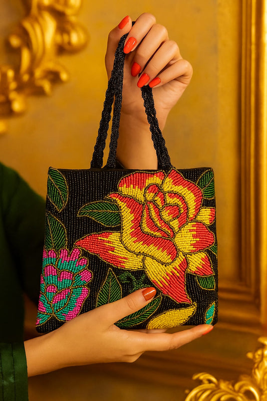 Bloom – Black Floral Beadwork Purse