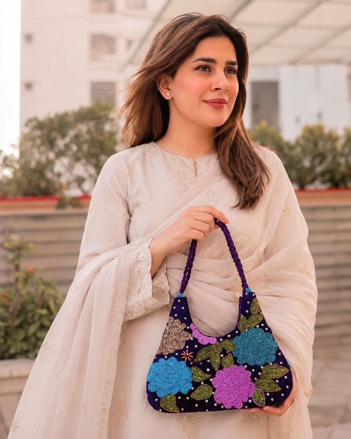 Khuwab signature purse