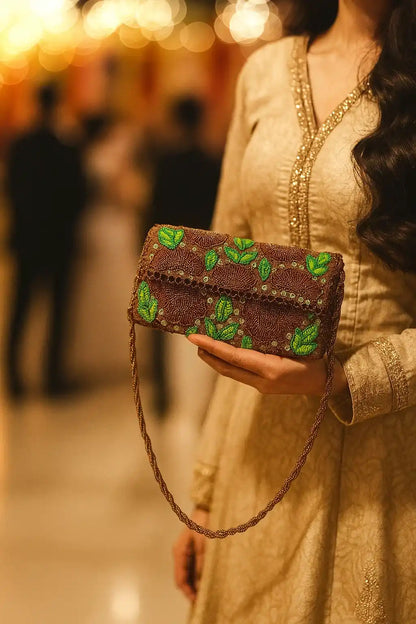 Rangon Ki Dunia – Traditional Beaded Purse