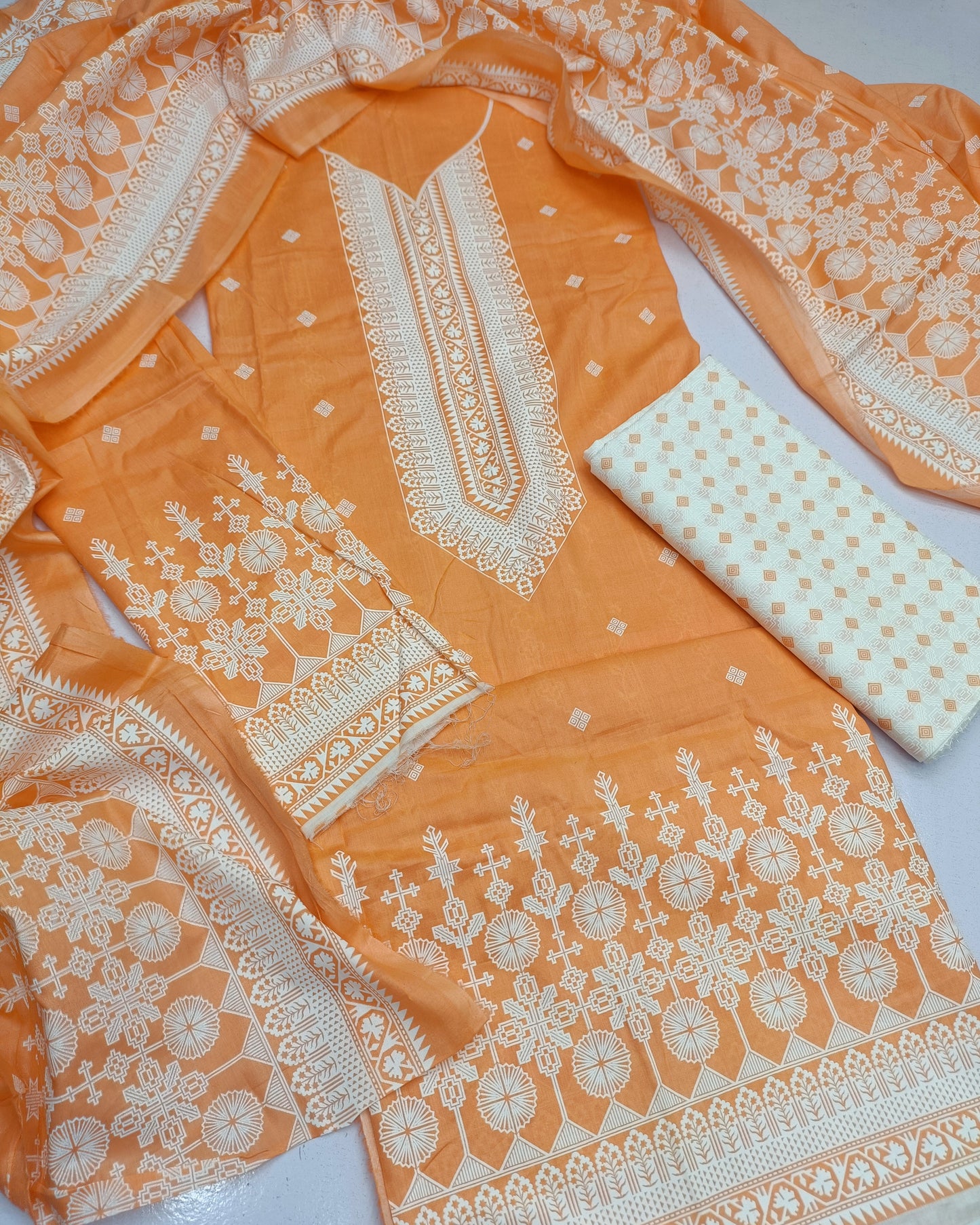 Premium printed Lawn -4 Piece