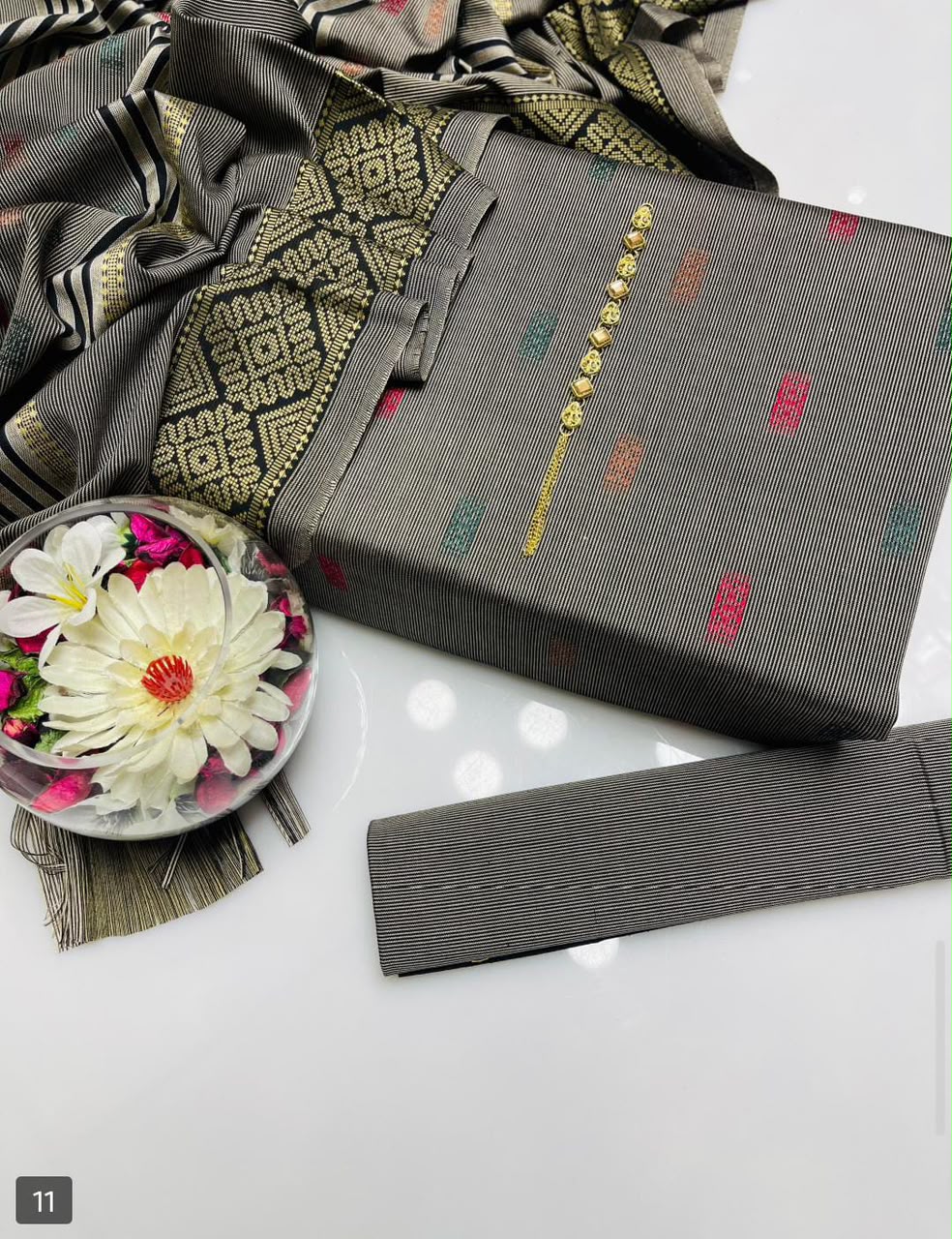 Banarsi Susi Broshia - 3 piece