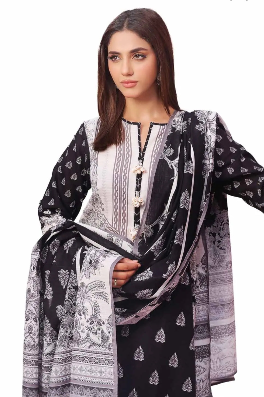 3 Piece Unstitched Printed Khaddar Suit SD-42101