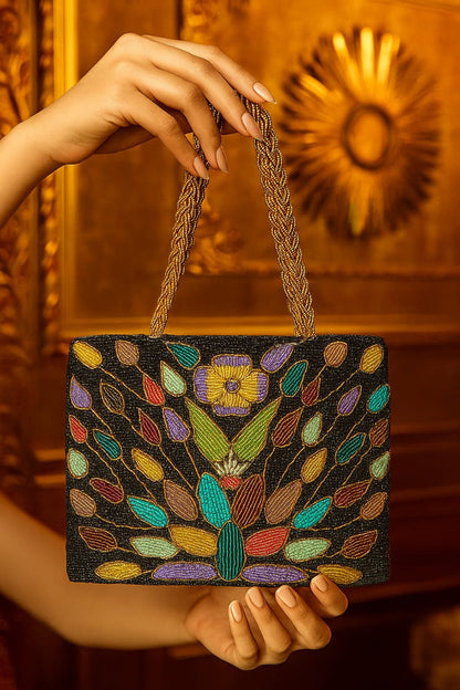 Handmade Embroidered Beaded purse – zipper