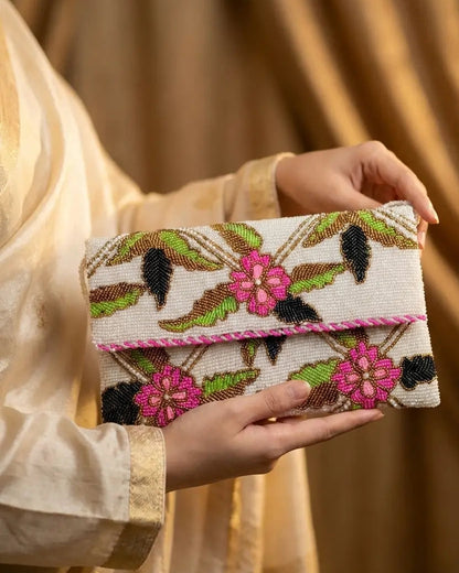 HandiCraft luxe – Beaded Purse