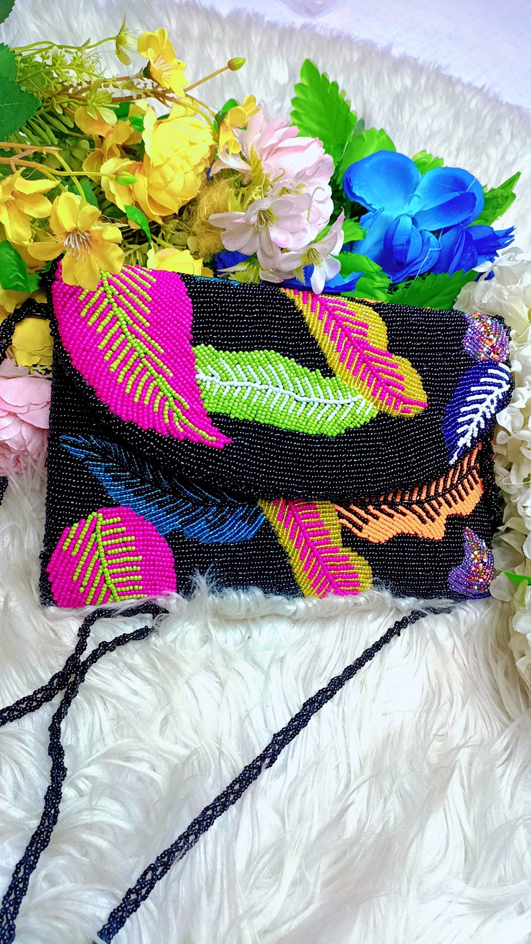 Leaf craft - beaded clutch