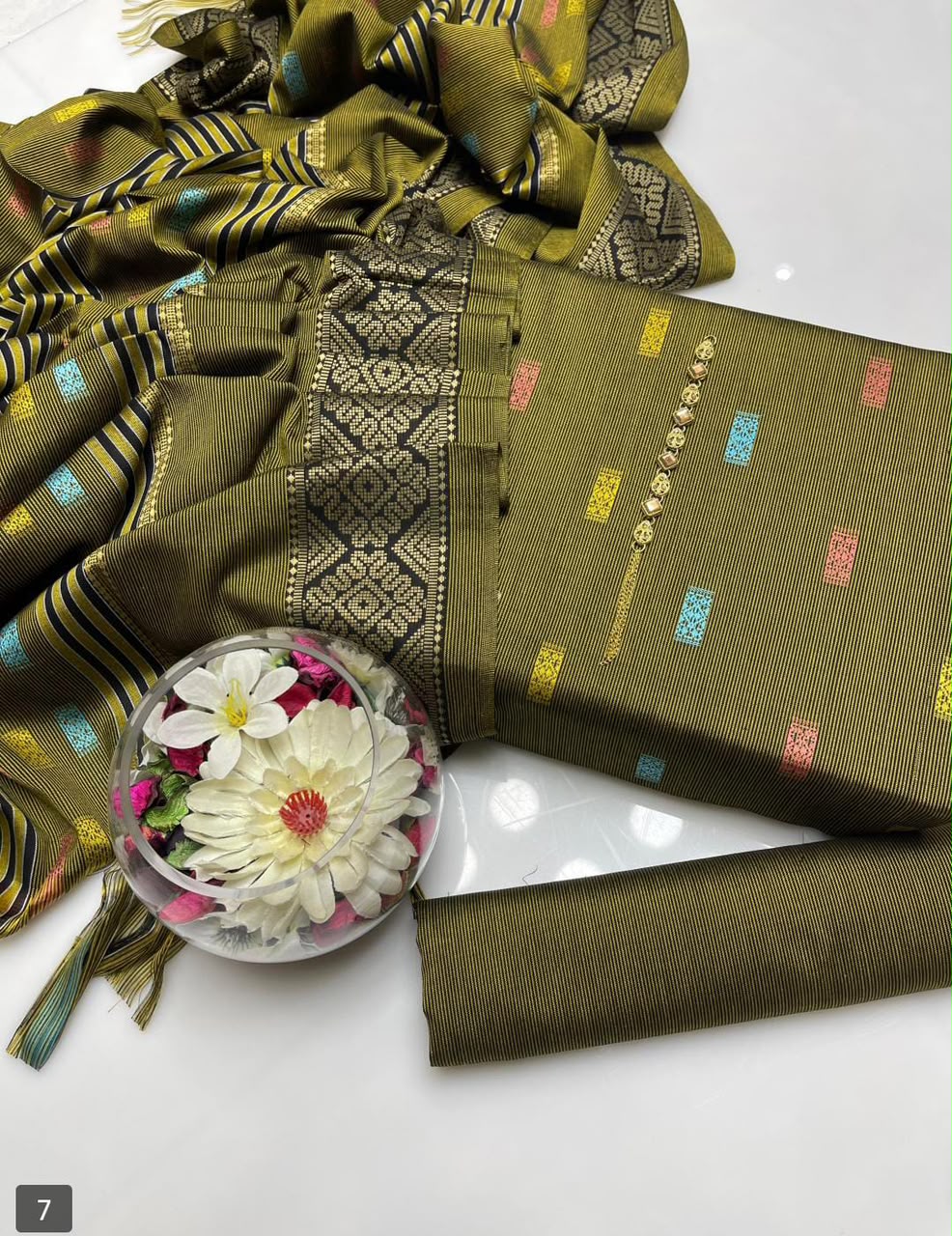 Banarsi Susi Broshia - 3 piece