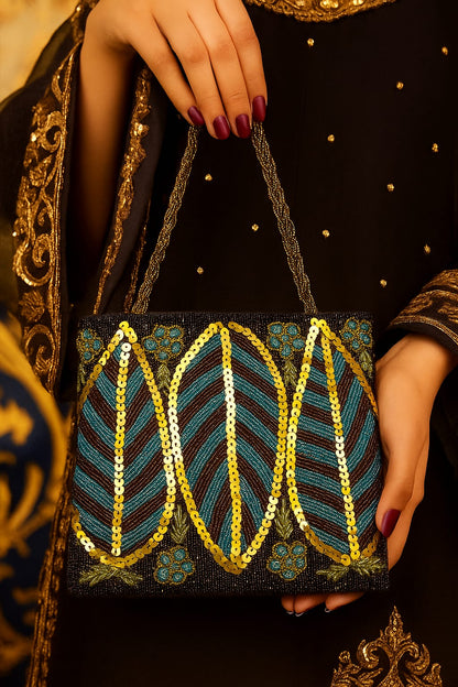 Black Handmade Beaded Clutch – Elegant Party Purse