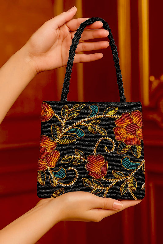 Midnight Elegance – Handmade Black Beaded Purse