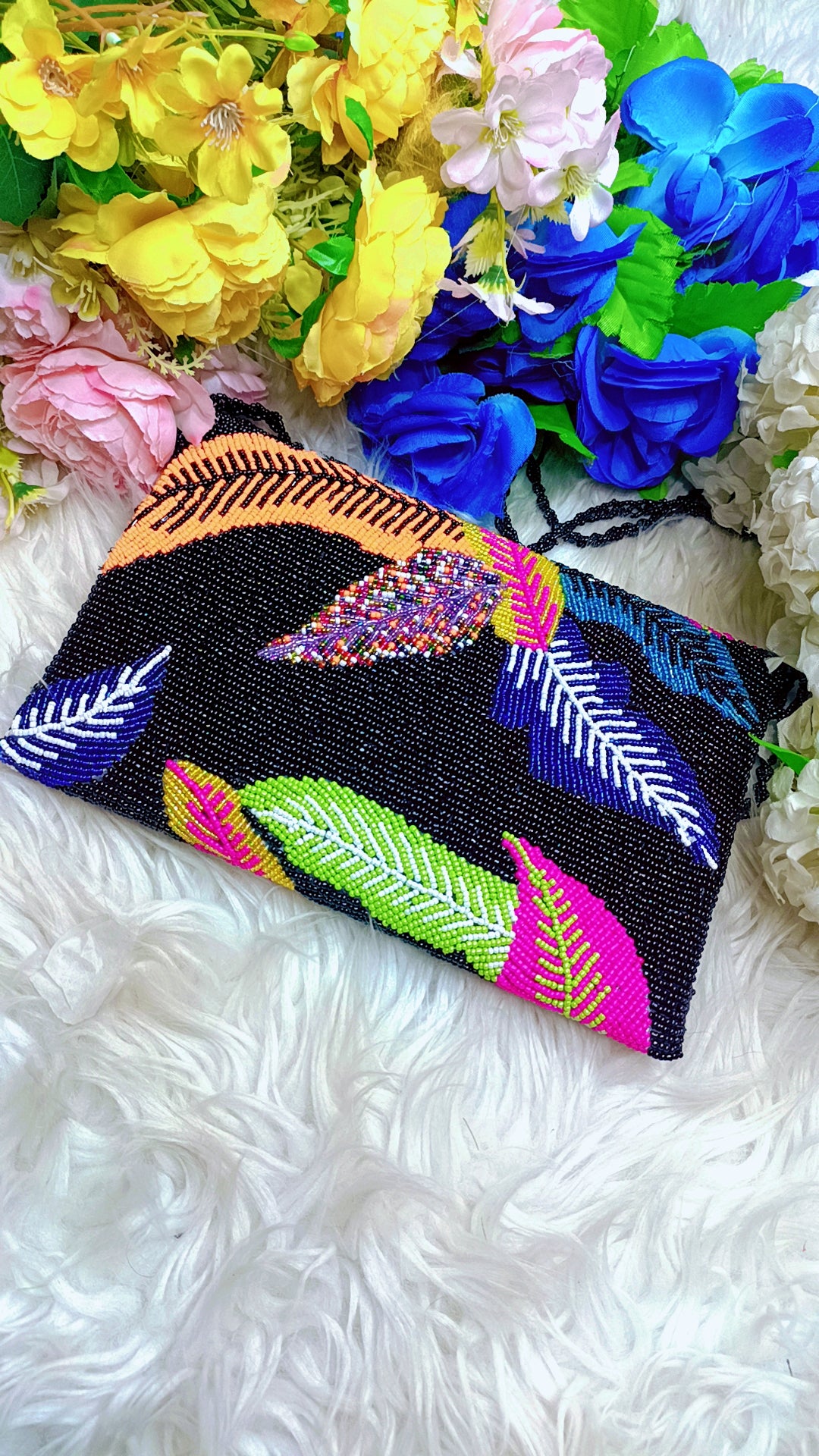 Leaf craft - beaded clutch