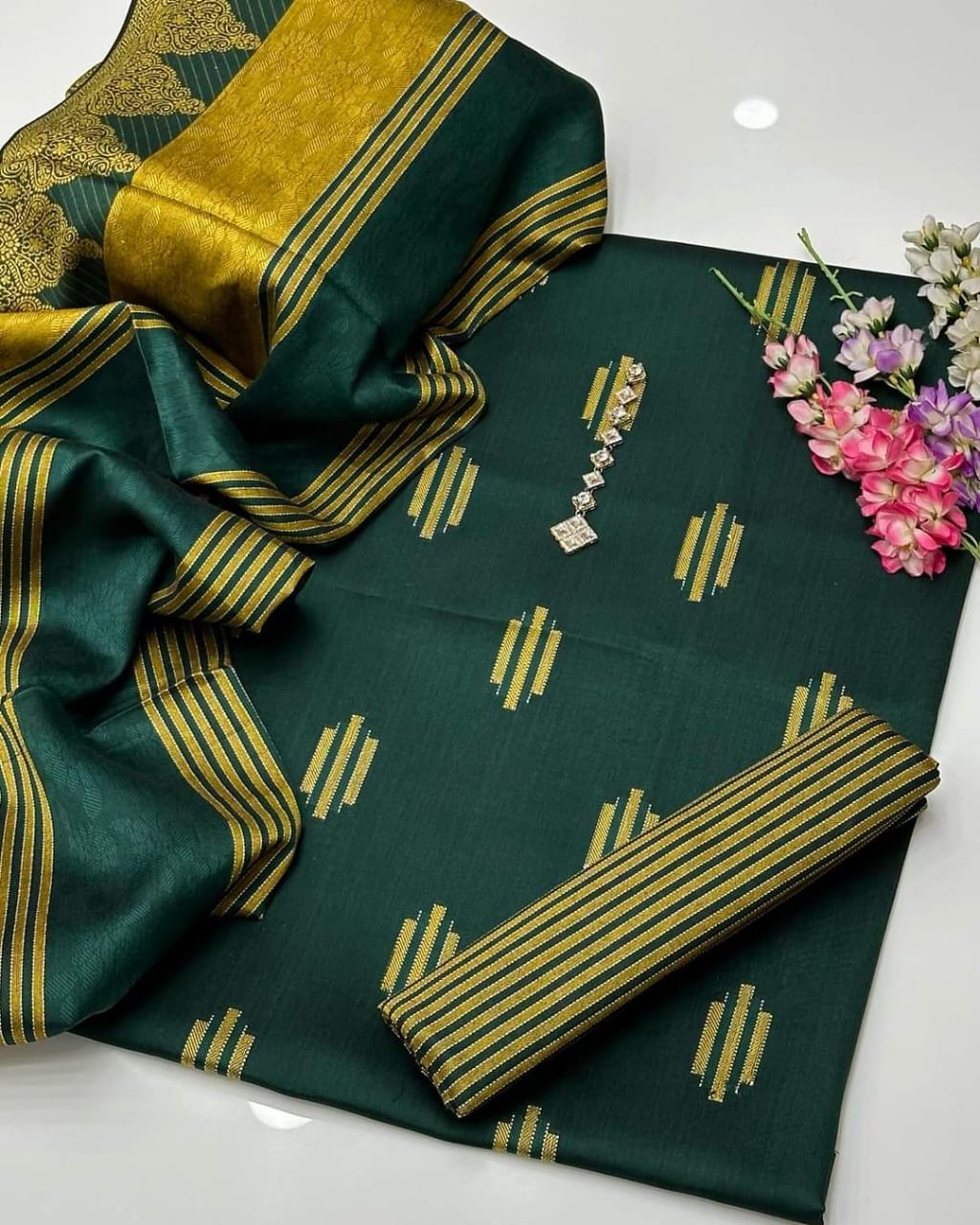 Banarsi Barosha Susi - 3PC Suit