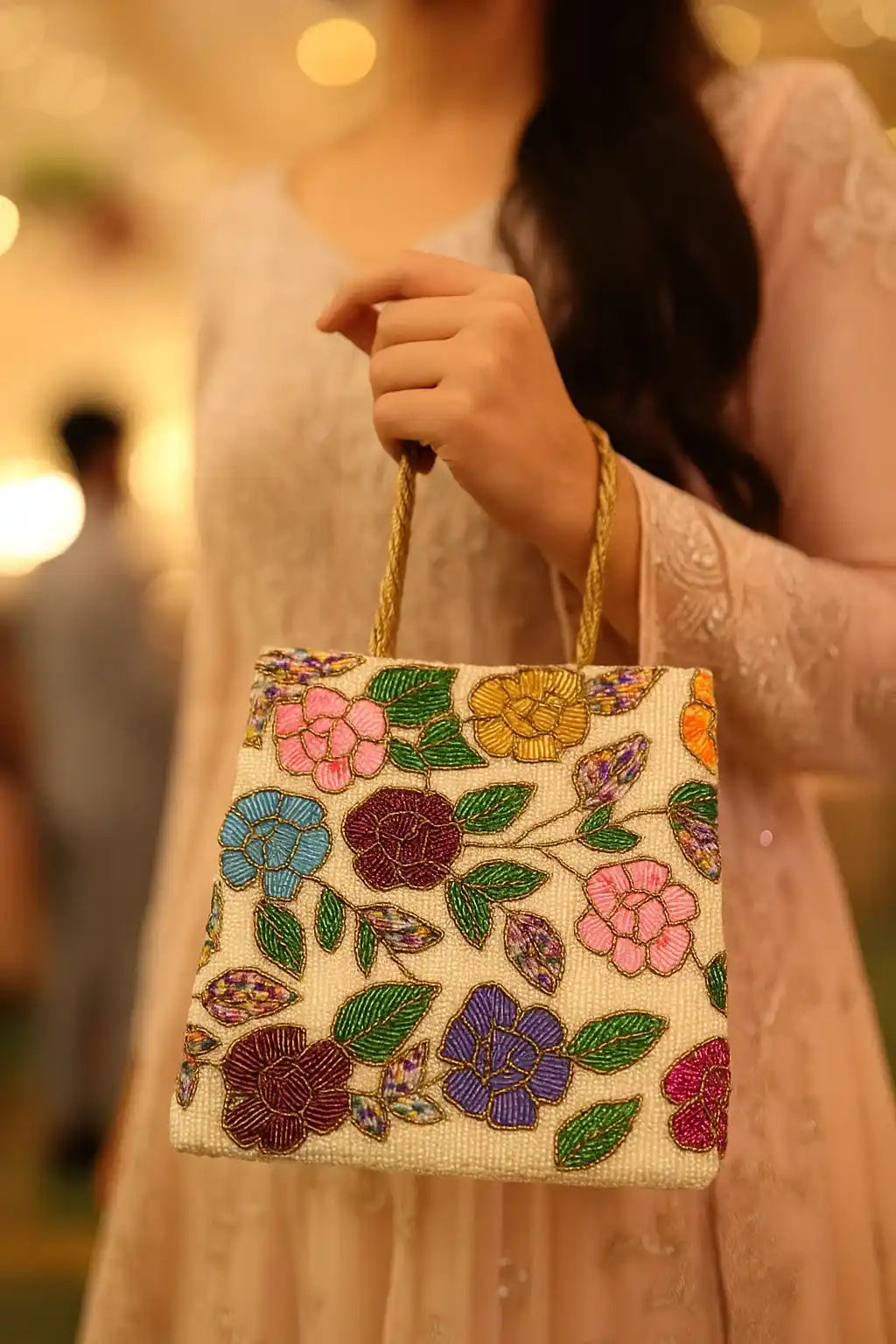 SparkLoom – Elegant Handcrafted